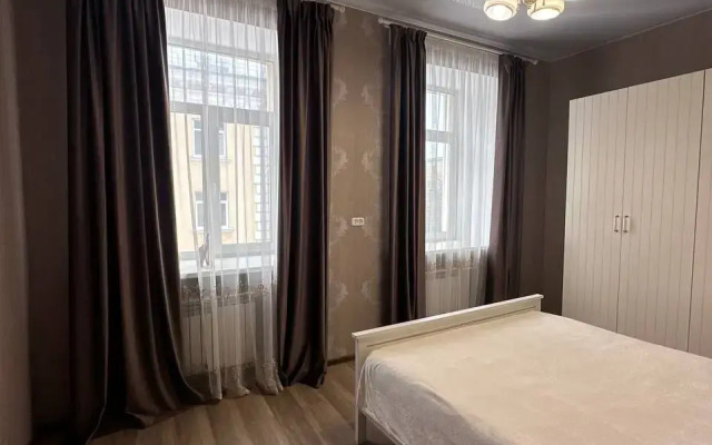 Квартира студия +1 спальня уютная в центре города