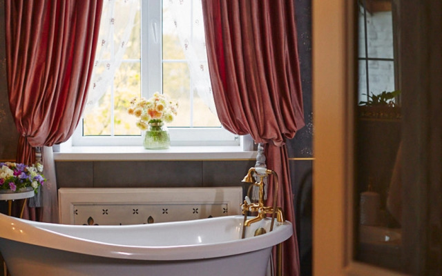 Частный дом Уютный светлый  дом в окружении природы