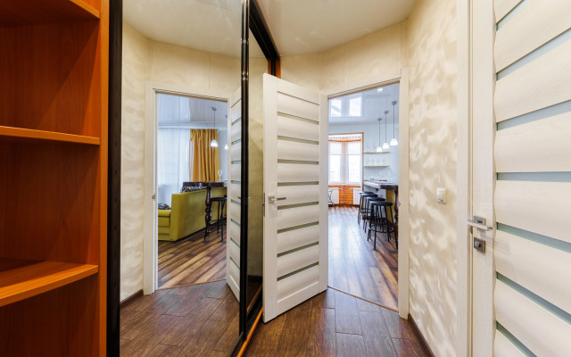 Uyutnaya kvartira na Khvorostukhina Flat