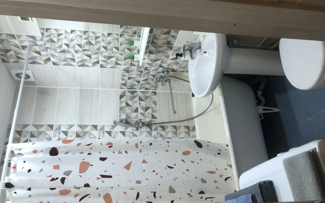 Ryadom S Zhd Vokzalom Flat