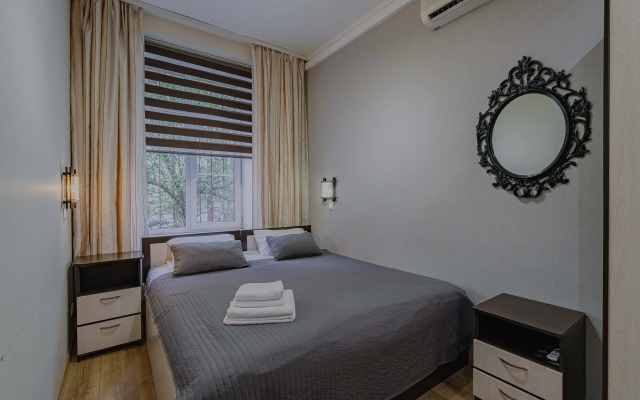 Отель Априори