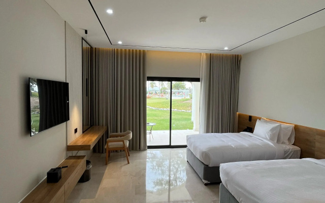 Al Sawadi Beach Resort & Spa