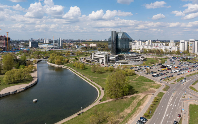 Rumer S Panoramnym Vidom U Dana Moll Apartment