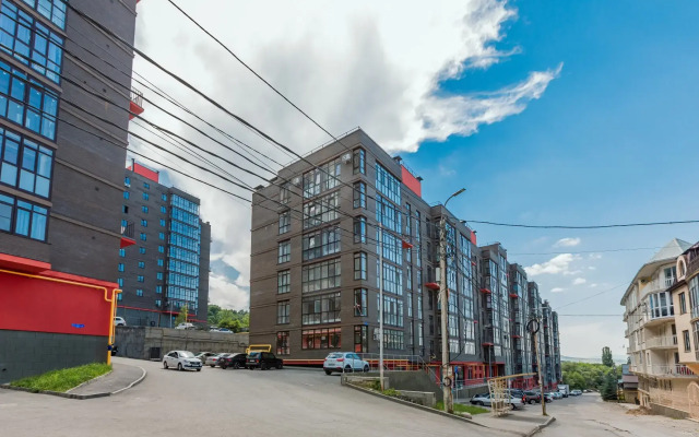 Апартаменты Мята Ирины Савельевой - У входа в парк к долине роз