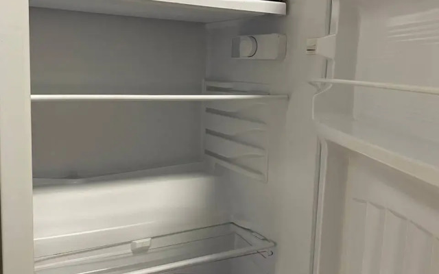 Uyutnaya Studiya U Metro Filatov Lug Flat