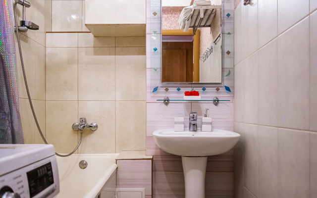 Svetlaya V Samom Tsentre Flat