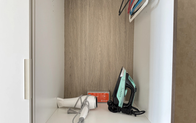 Flat Batasheva Apart
