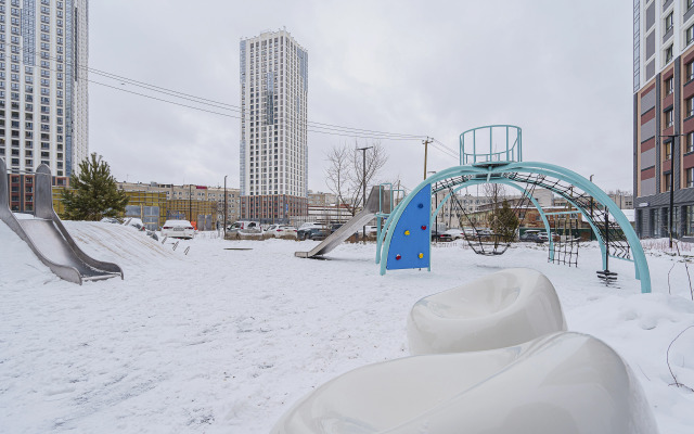 Квартира комфорт класса на 12-м этаже