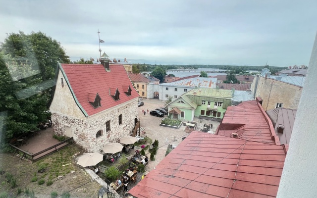 Na Krasnoflotskoy S Vidom Na Zamok Apartments