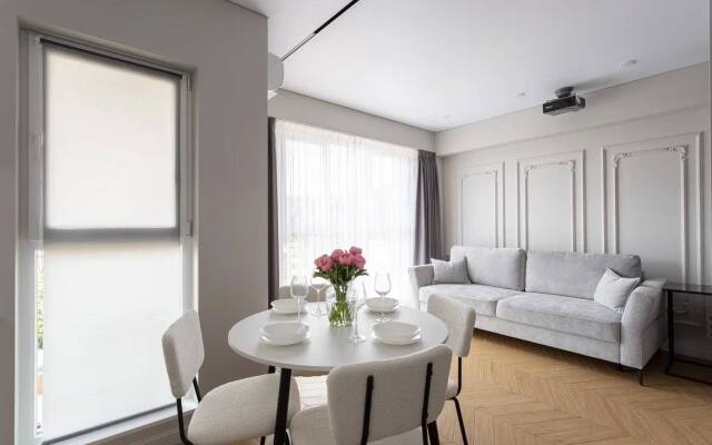 4.16 Studio Iskra 2 Flat
