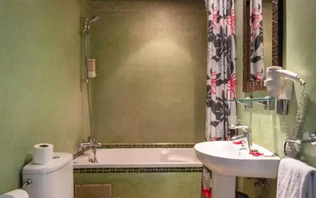 Le Caspien Boutique Hotel