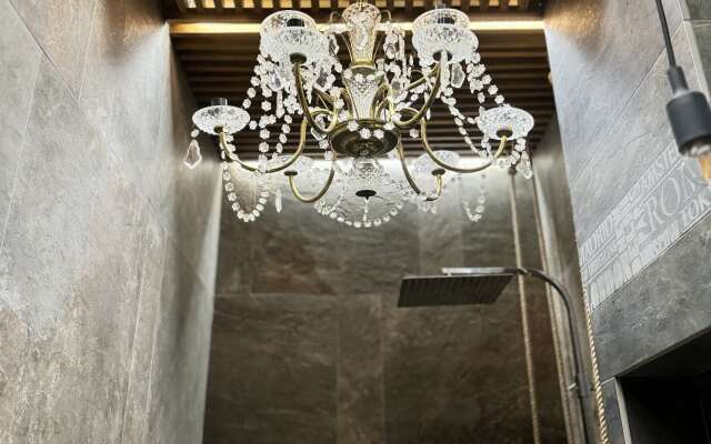 U Kitayskoy Besedki Guest House
