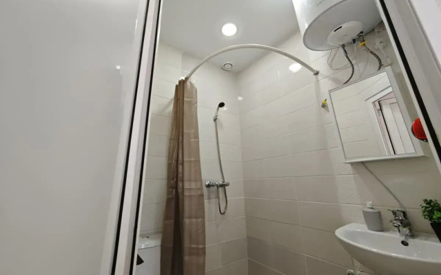 Studiya Po Tukhachevskogo 49/2-23 Flat