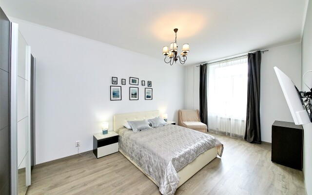 Apriori Hotel