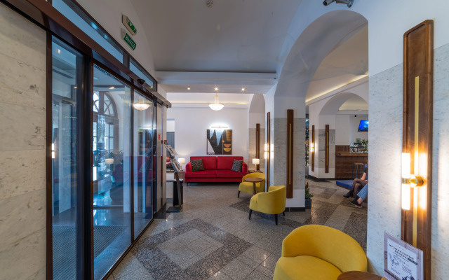 Volhov Hotel