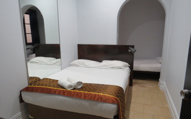 Australian sunrise Lodge Mini-Hotel