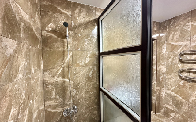 Квартира ArtHouse Dombay 12