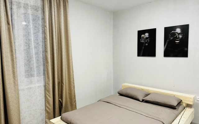 Вилла на берегу реки около Минска