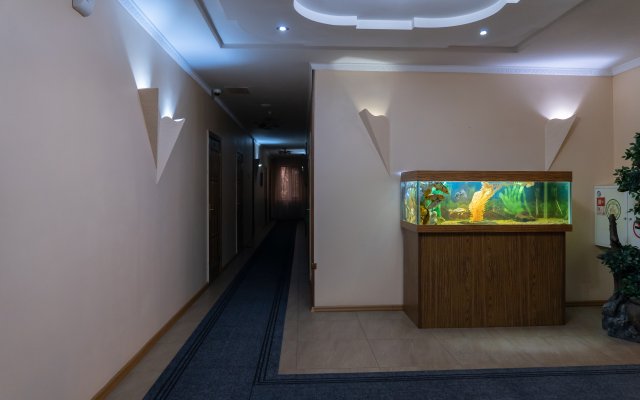 Ani Hotel