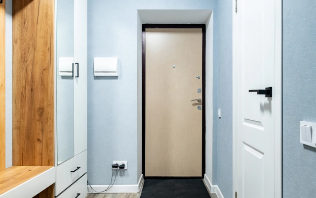 U Metro Tekhnologicheskiy Institut Apartments