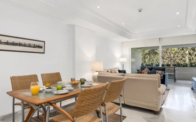 All About Villa Marina Mariola
