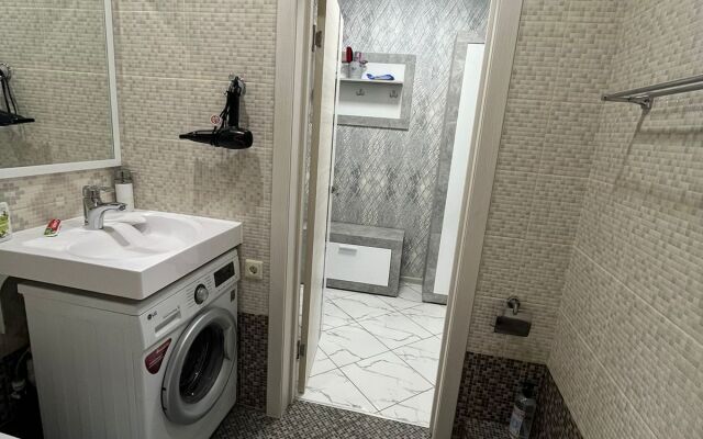 Квартира на Геннадия Донковцева 5/4