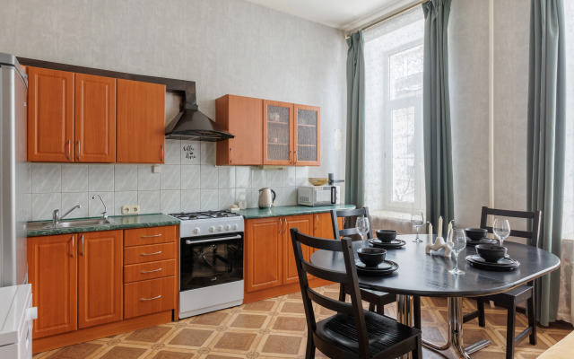 Квартира Светлая квартира на Невском