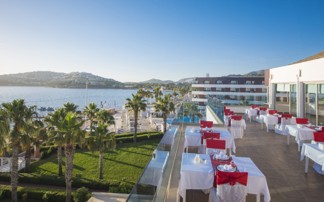 Azure By Yelken Hotel