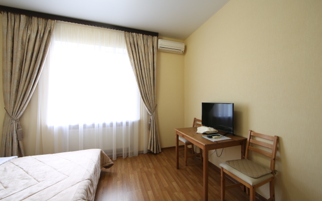 Smart People Eco Home Guest House