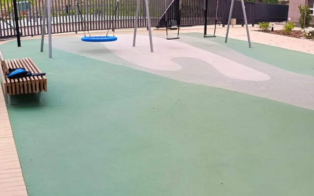 Flat na 4 Gostey Okolo Krasivoy Naberezhnoy Reki Kudepsta