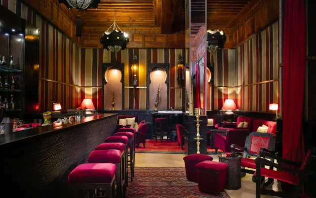 Отель Les Jardins De La Koutoubia