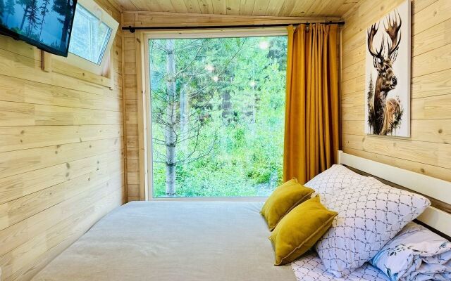 V Okruzhenii Kedpovogo Lesa So Svoyej Terrasoy I Mangalnoy Zonoy Private House