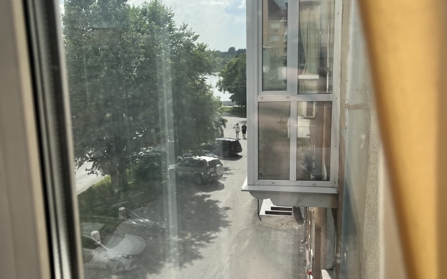 Lyuks Flat