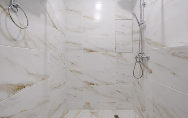 Uluchshennaya Studiya S Vidom Na Gorod Dom Smile Apartments