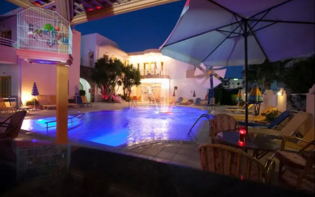 Cosmi Apartments Hotel