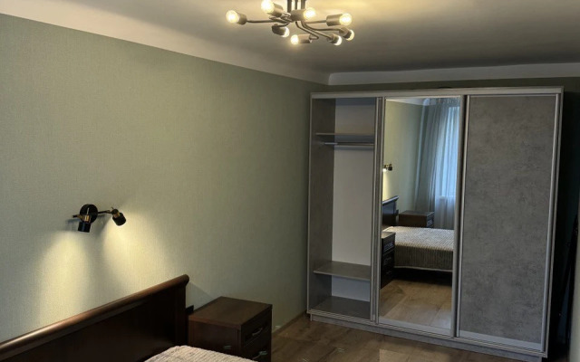 2-Kh Komnatnaya Flat
