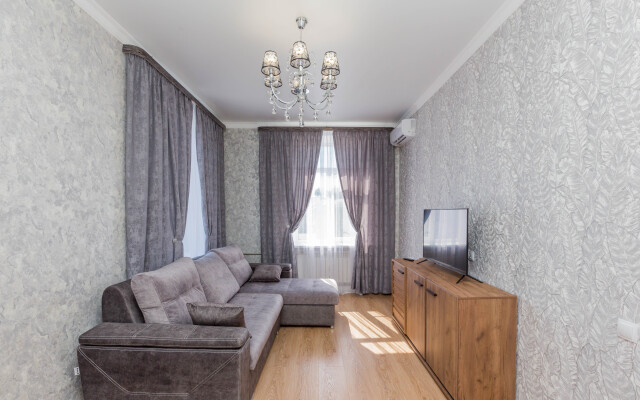 V Istoricheskom Tsentre Flat