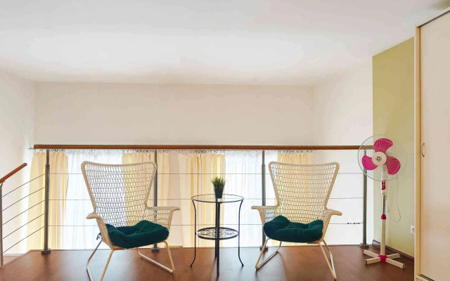 Апартаменты Невский 18 Николь и Мишель 1