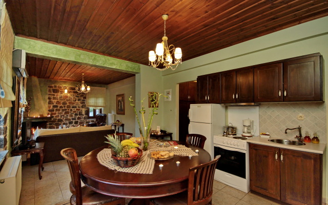 Menalia Villas & Suites Hotel