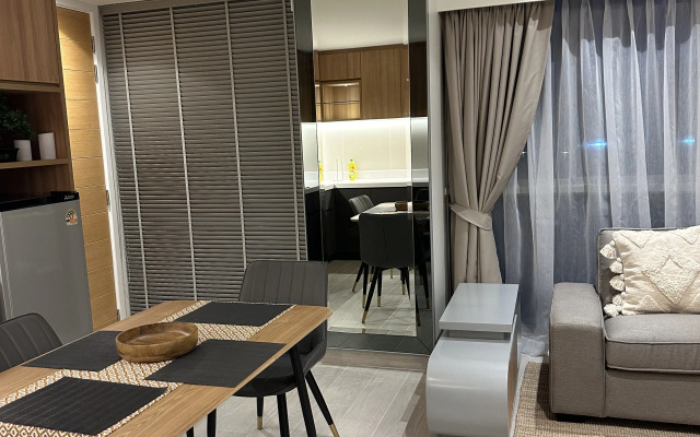 Laguna Lakeside Bangtao by My Home Phuket Flat