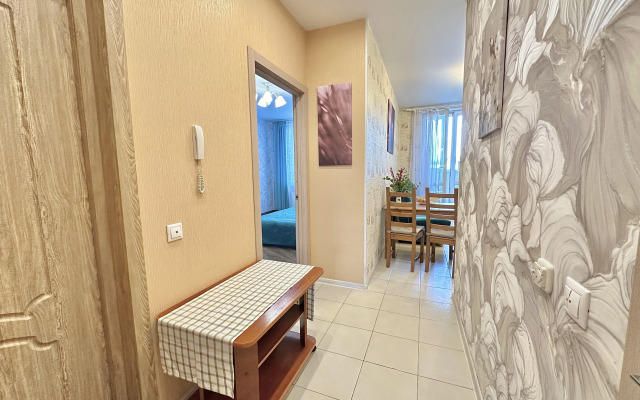 Odnokomnatnaya Vozle Zhd-Stantsii Flat