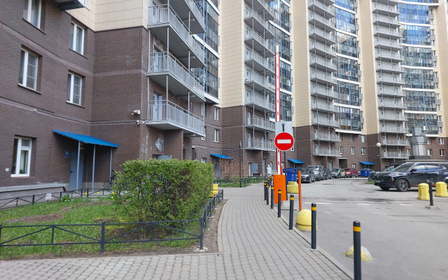 Апартаменты на проспекте Обуховской Обороны 110