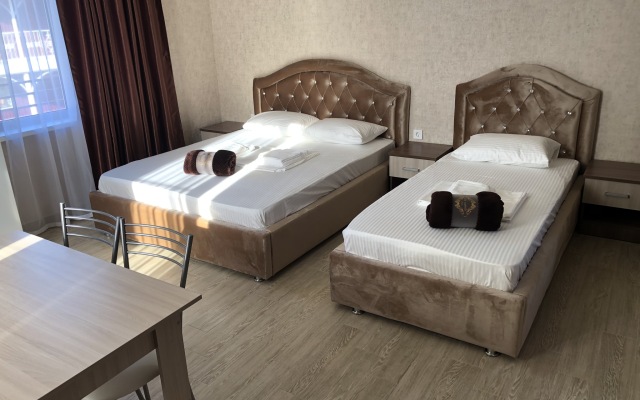 Izumrud Guest house