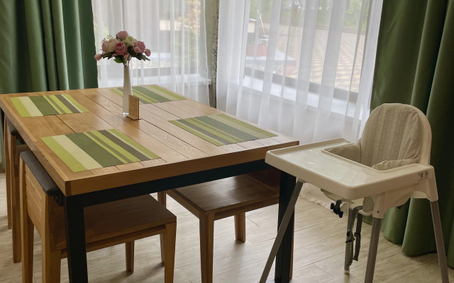 Apartment Semeynye Dvukhkomnatnye Apartamenty Na Ul Glavnoy, 21l