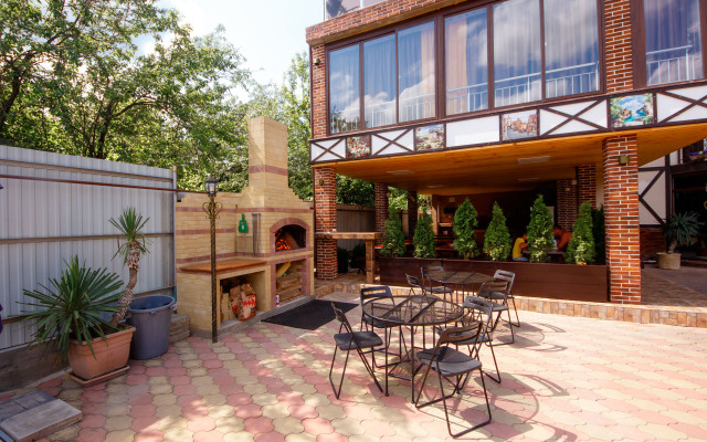 Gostinitsa N2O Hotel