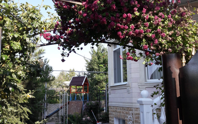 Elena Guest House