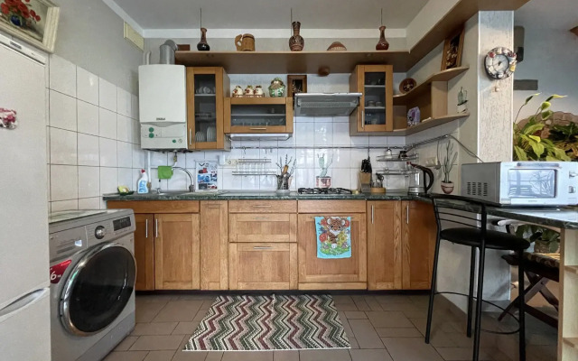 Dvukhetazhny Na Ulitse Drazhinskogo 33 Private house