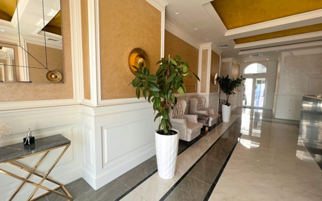 Apartments Count Tolstoy