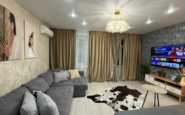 Квартира с дизайнерским ремонтом Cталинка