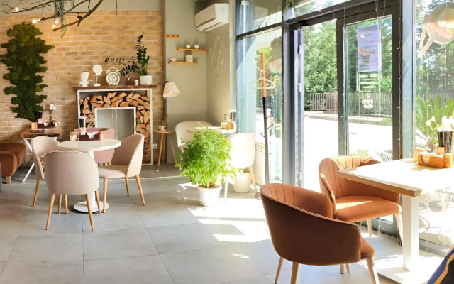 Nedaleko ot Tsentra Sochi na 4 Chelovek Flat